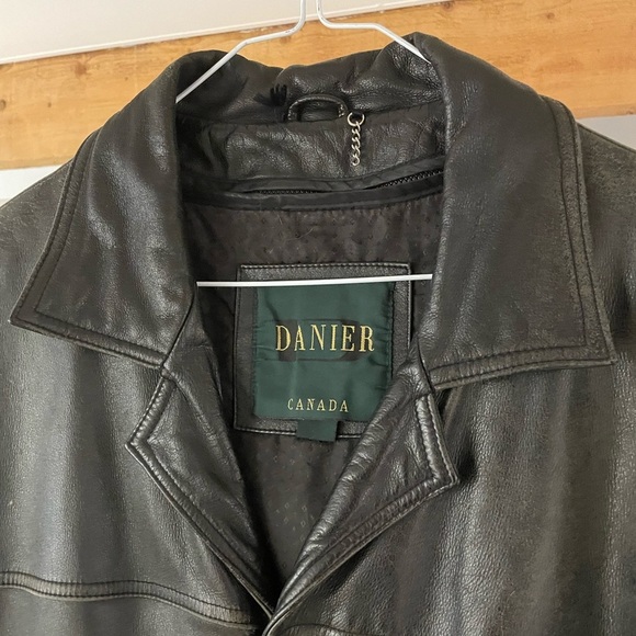 DANIER Genuine Leather Jacket in Black - Picture 3 of 9